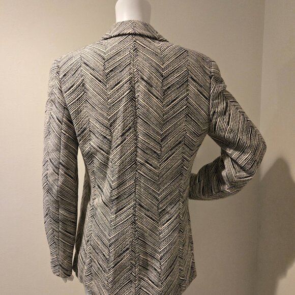 Vintage Valentino Miss V Chevron Striped Blazer Jacket Black White 6 - Picture 5 of 5